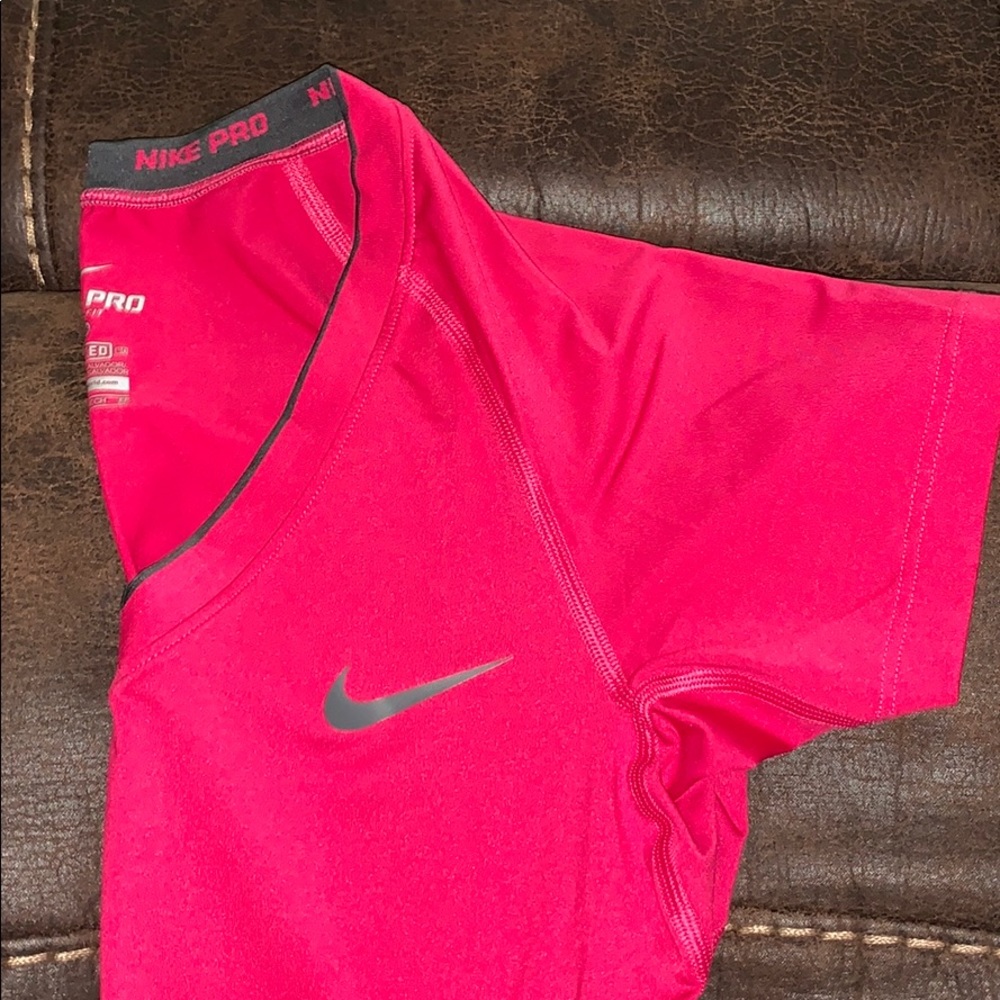 Nike pro fitted dri-fit